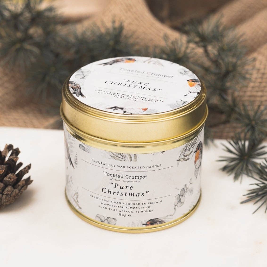 Pure Christmas – Robin & Eucalyptus Candle in Matt Gold Tin