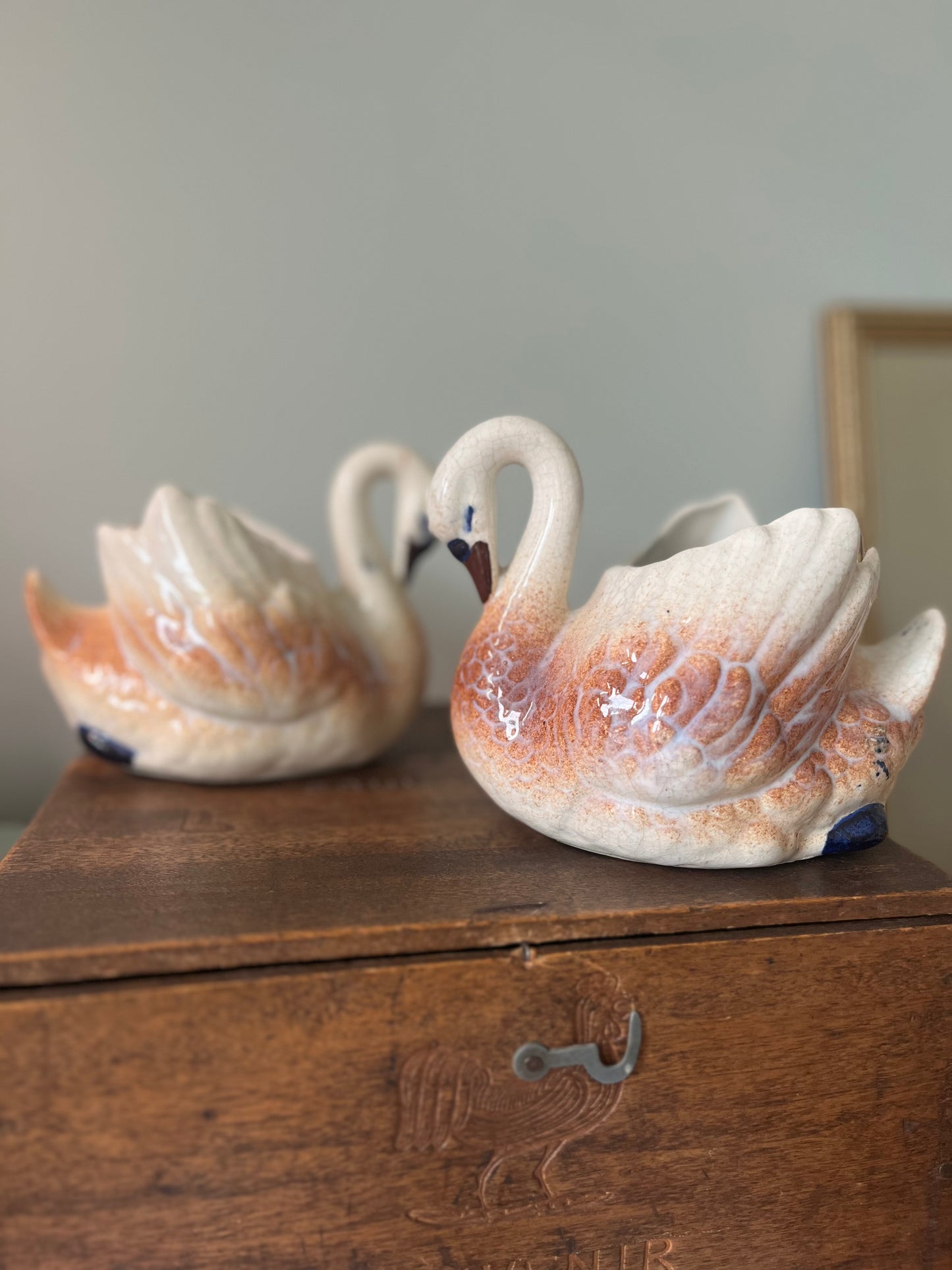 Small Swan Planter