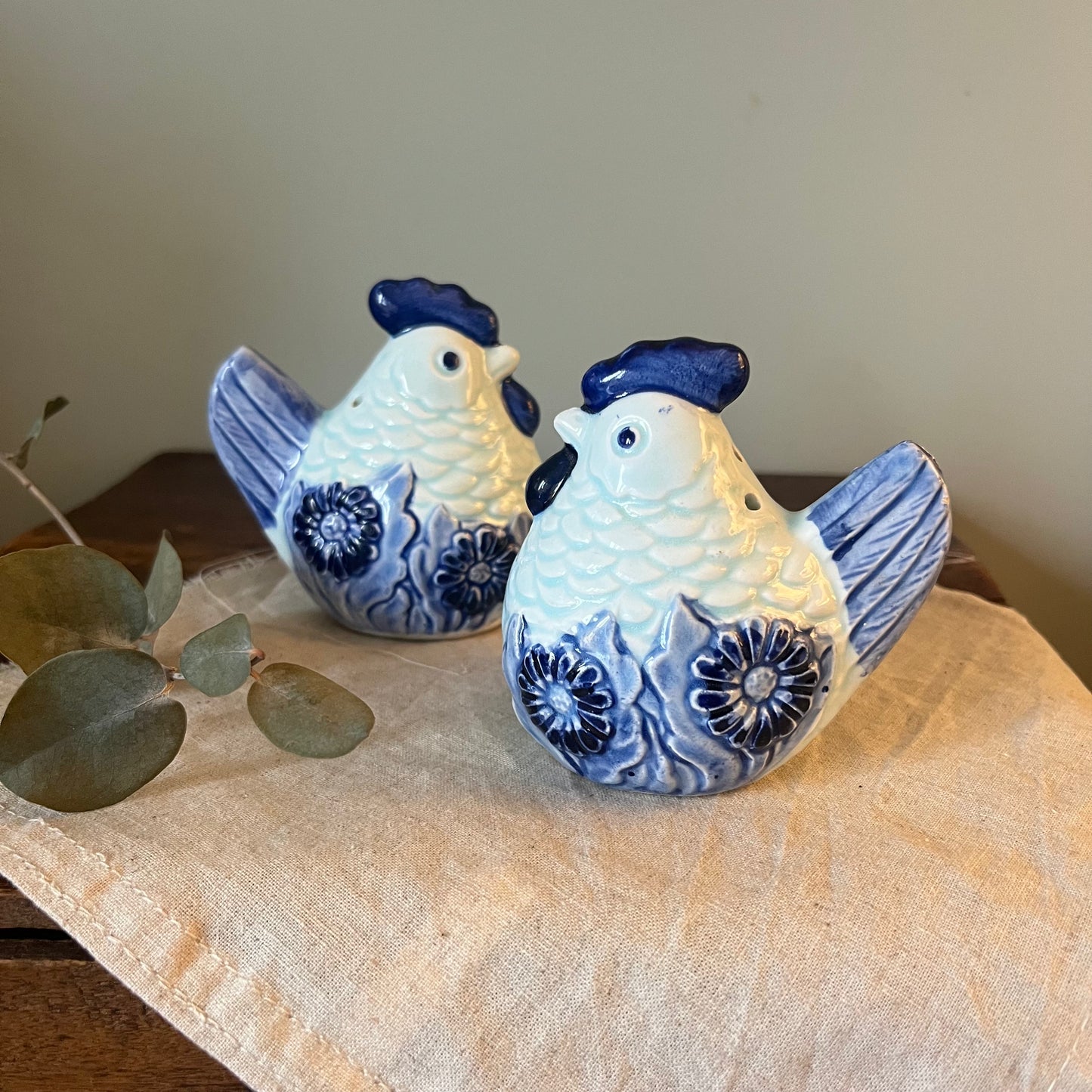 Vintage Blue Chicken Salt & Pepper Shakers – Set of 2