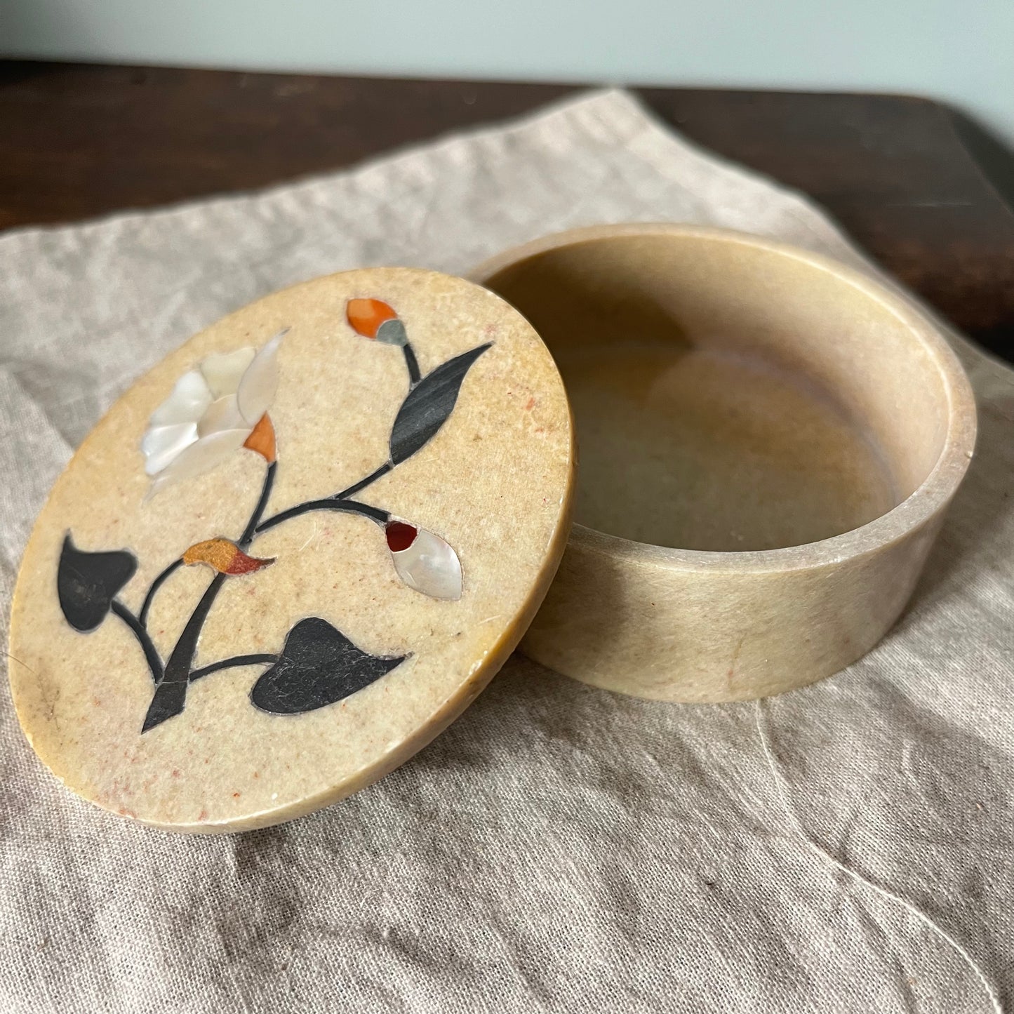 Round Granite Trinket Box with Mother of Pearl Flower Inlay