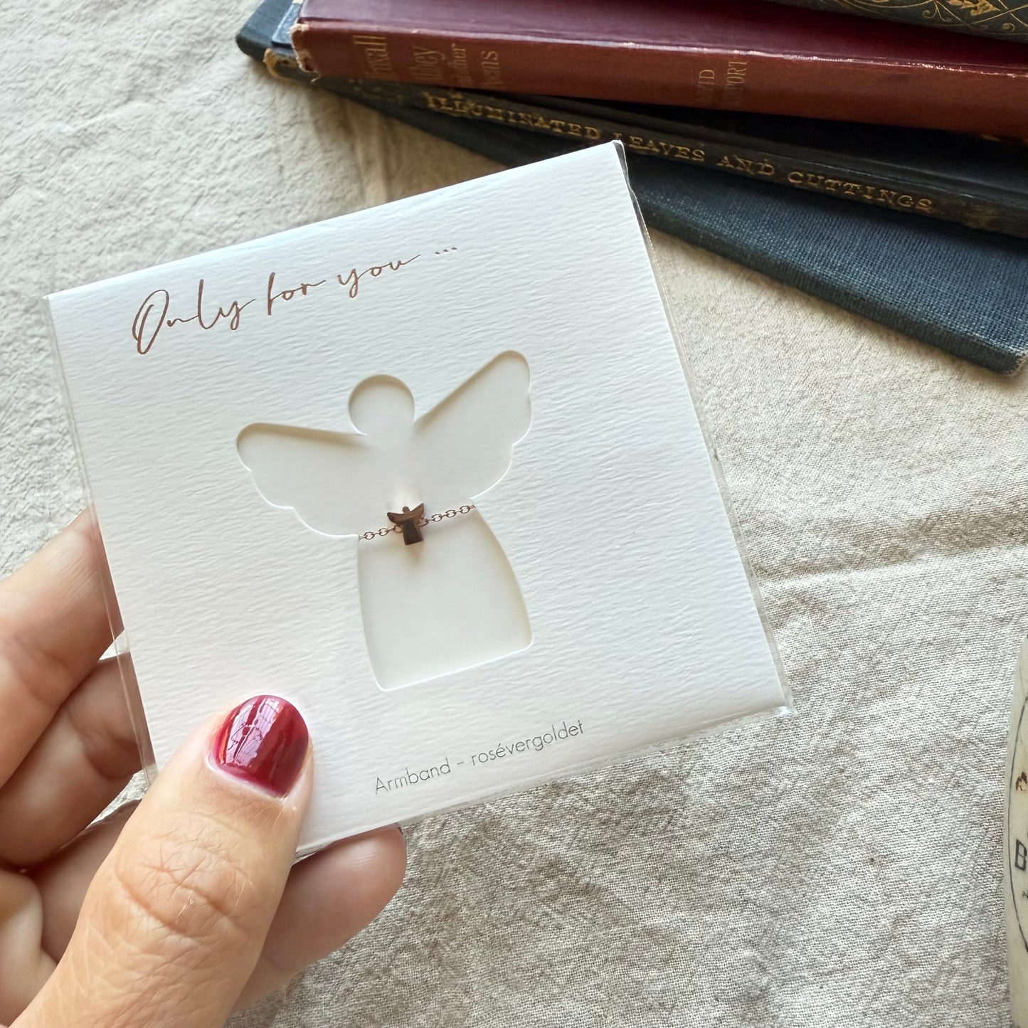 Midlife Essentials – A Gift for the Blurry Days