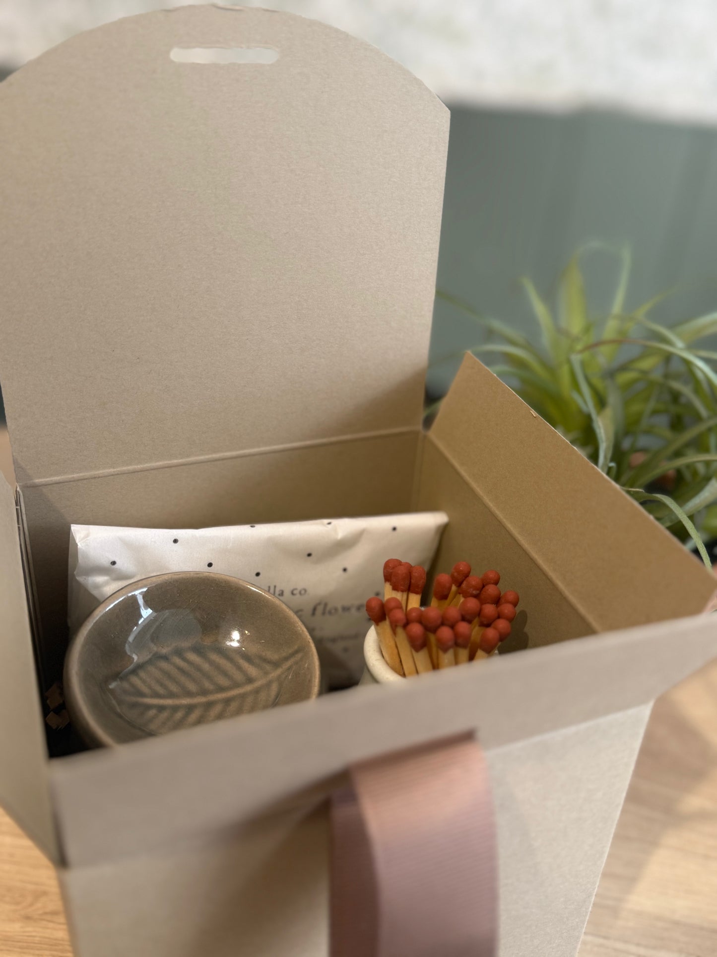 The Slow Life Scent Box