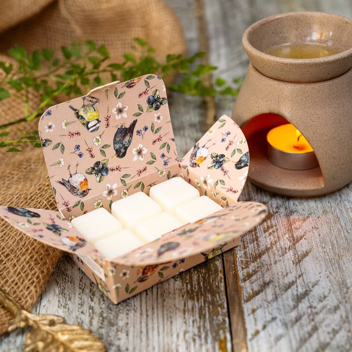 English Pear & Blossom Soy Wax Melts (Garden Birds)