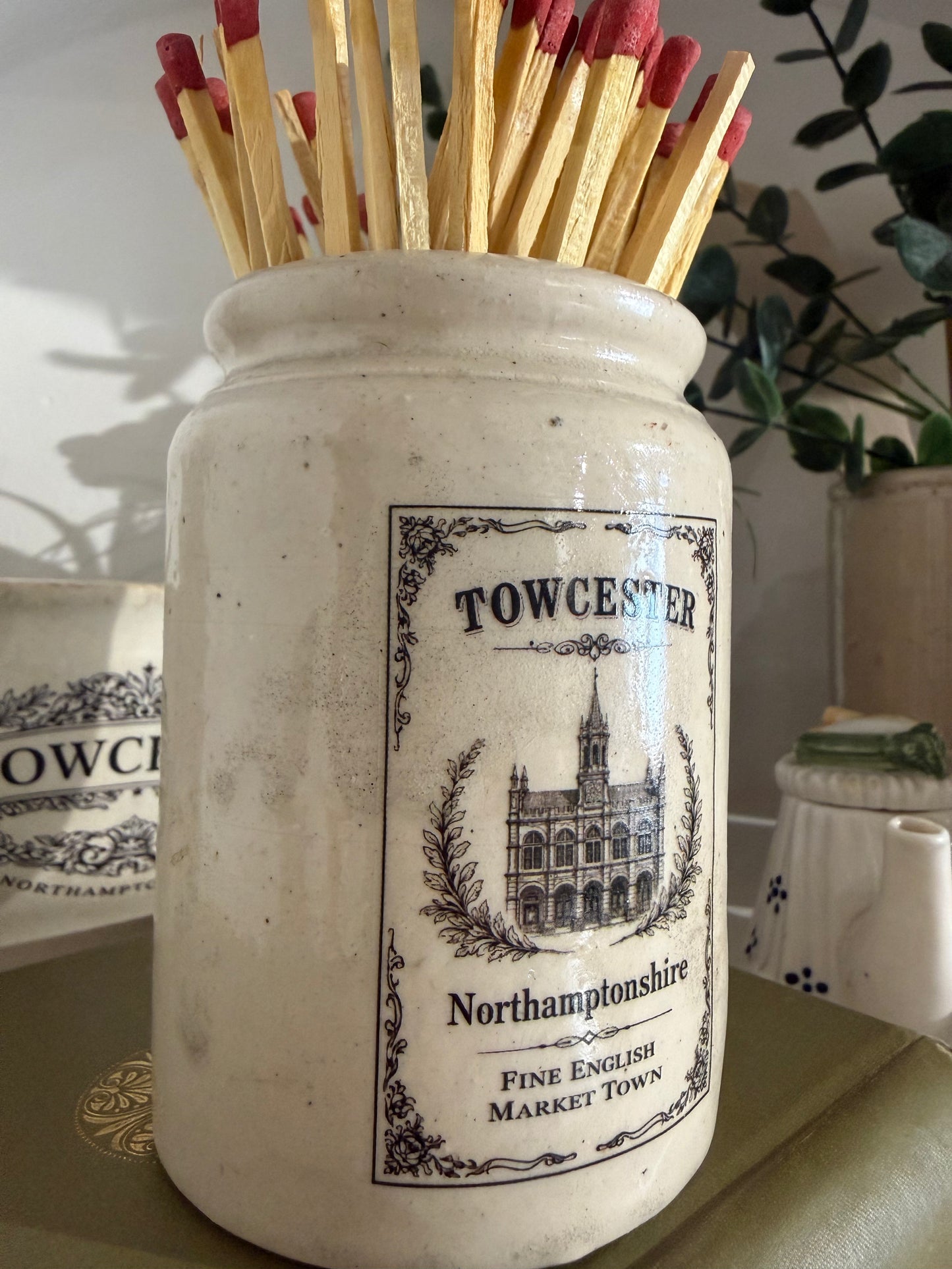 Towcester Fireside Match Pot