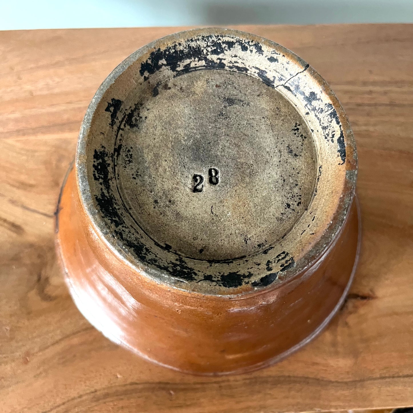 Victorian Earthenware Jelly Mould ROUND