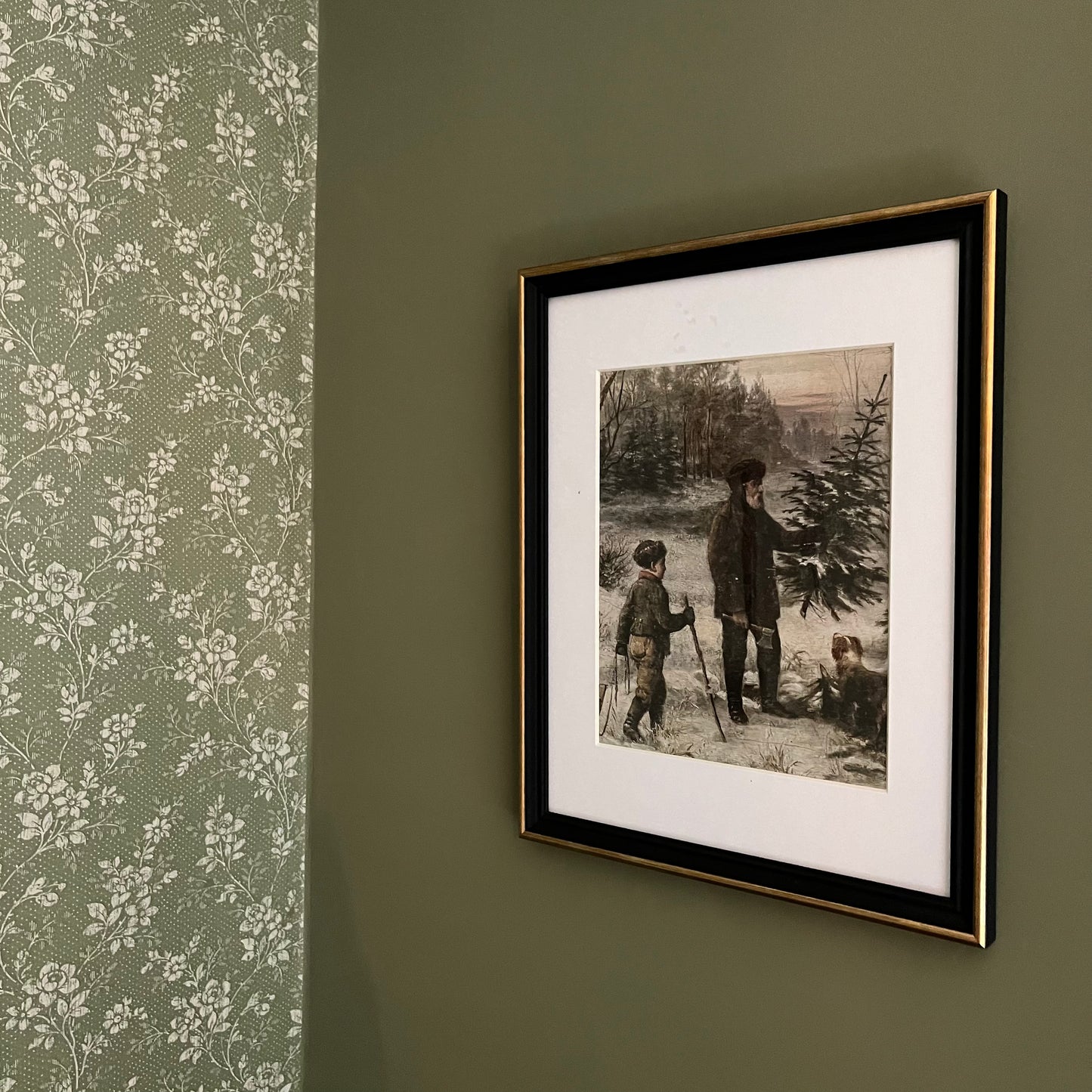 Framed Vintage Print Set – incl. 3 Prints of Your Choice