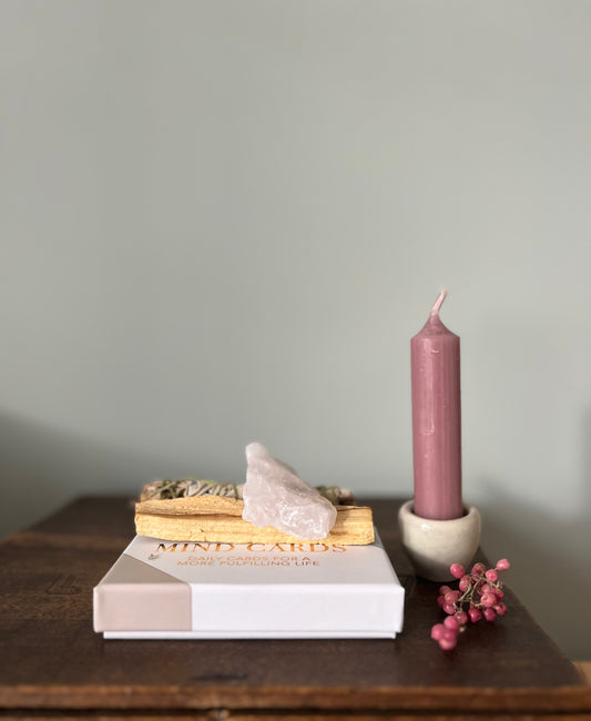 Mindful Candle Ritual Set – Affirmation Cards & Candle in Vintage French Ceramic Snail Pot