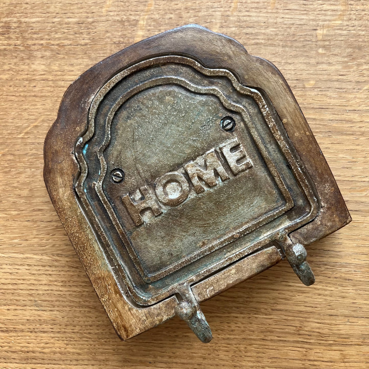 Home Coat Hook with 2 Hangers – Reclaimed Wood and Metal (15cm)