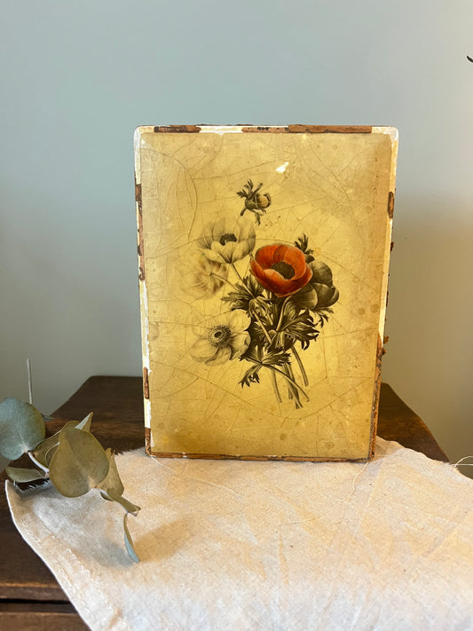 Vintage Floral Box with Poppies & Green Velvet Lining