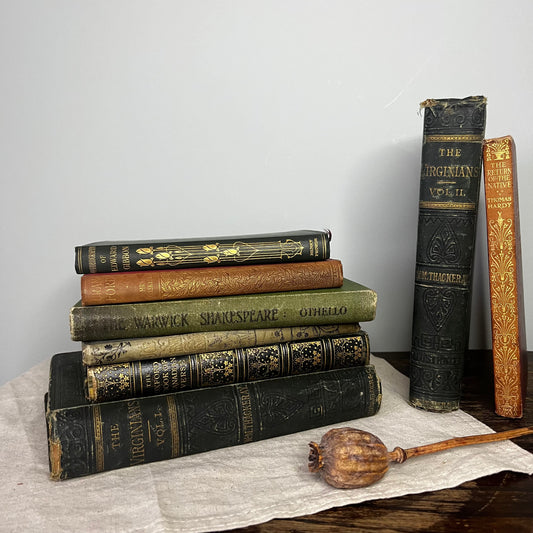 Vintage Book Sets – Red and Green Tones