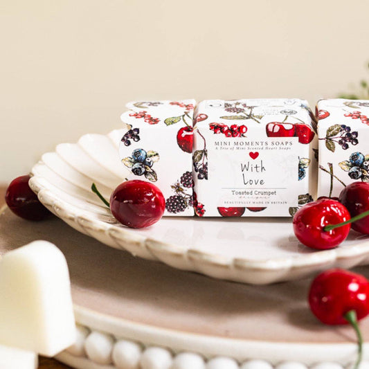 Mon Cheri Boxed Mini Soaps – Cracker Gift Set